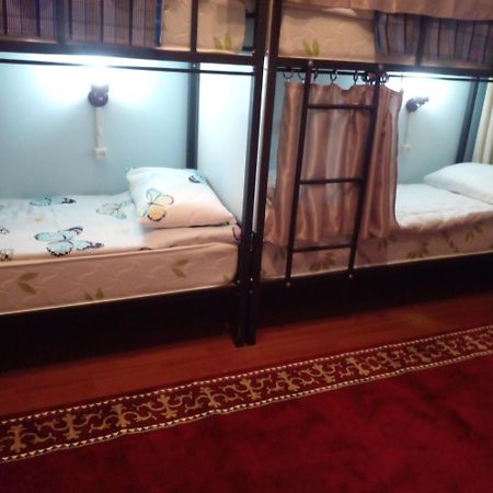 Aya Sofia Albergue Bishkek Exterior foto